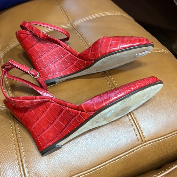 New Ralph Lauren Collection Red 🐊 heels 👠 Sz 10. Italy - Picture 4 of 10